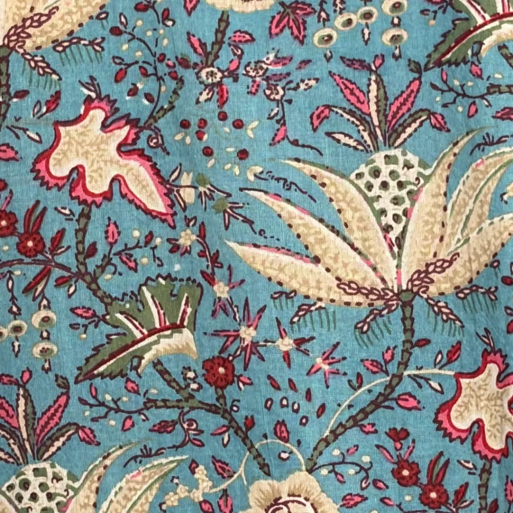 blouse 1 detail.webp