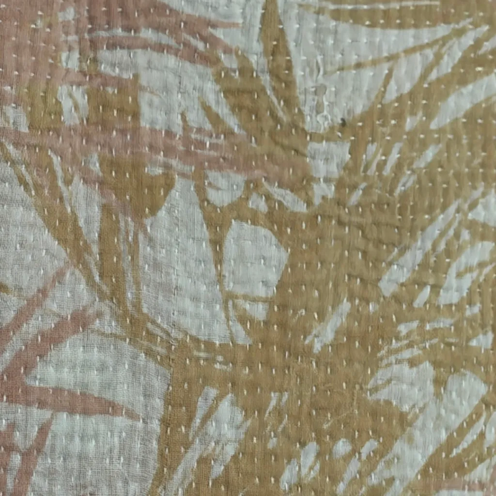 jasje J zijde 1 detail.webp